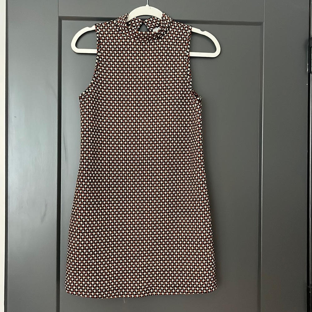 Abercrombie & Fitch Mock Neck Houndstooth Shift Dress
